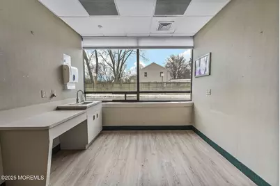 3270 Nj 27, Kendall Park, NJ 08824 - Photo 23