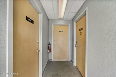 3270 Nj 27, Kendall Park, NJ 08824 - Photo 39