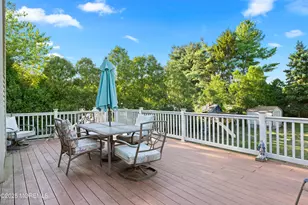 39 Homestead Cir, Marlboro Township, NJ 07746 - Photo 15