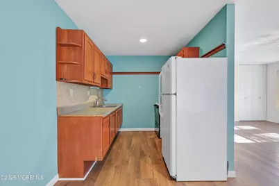 110F Edinburgh Lane, Lakewood, NJ 08701 - Photo 11