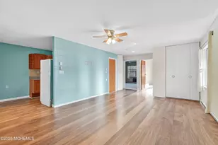 110F Edinburgh Ln, Lakewood, NJ 08701 - Photo 7