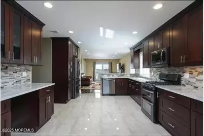 431 Hiering Avenue, Seaside Heights, NJ 08751 - Photo 15