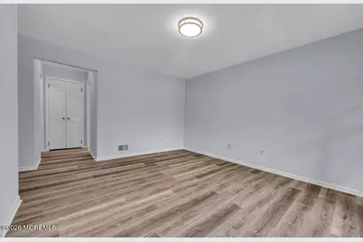 604 Woodhaven Drive, Edison, NJ 08817 - Photo 23