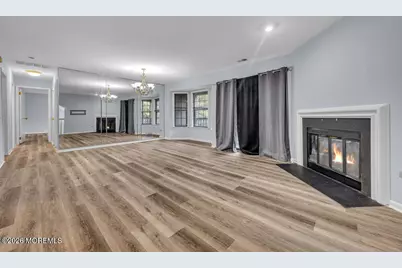 604 Woodhaven Drive, Edison, NJ 08817 - Photo 5