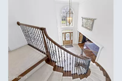 10 Livingston Court, Marlboro Township, NJ 07746 - Photo 11