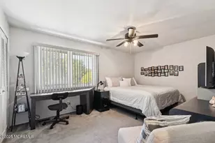 20 Tilton Dr, Freehold, NJ 07728 - Photo 19