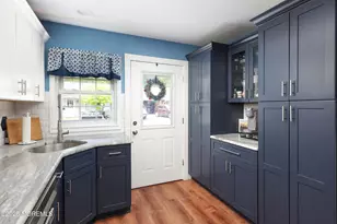 198A Buckingham Dr, Lakewood, NJ 08701 - Photo 9