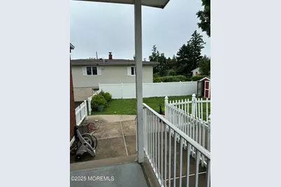 308 Myrtle Street, Cliffwood, NJ 07721 - Photo 11