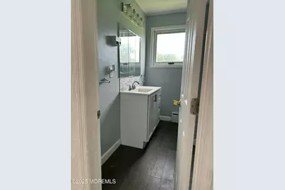 308 Myrtle Street, Cliffwood, NJ 07721 - Photo 29