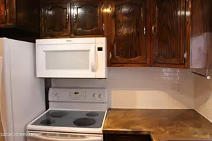 18a Independence Pkwy, Whiting, NJ 08759 - Photo 9