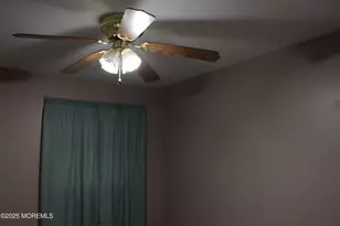 18a Independence Pkwy, Whiting, NJ 08759 - Photo 21