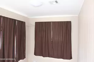 18a Independence Pkwy, Whiting, NJ 08759 - Photo 5