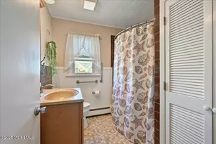 1 Halsey Dr, Brick, NJ 08723 - Photo 15