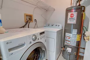 22 Weller Pl, Holmdel, NJ 07733 - Photo 17