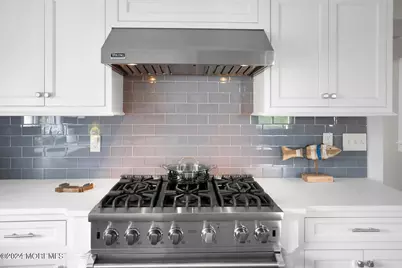 208 Neptune Place, Sea Girt, NJ 08750 - Photo 17