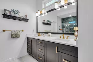 12 Tori Ln, Manalapan Township, NJ 07726 - Photo 33