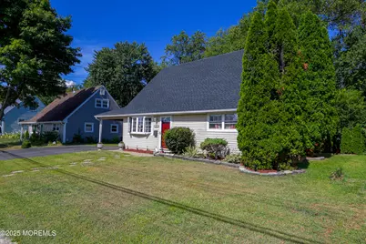 107 Boulevard W, Keyport, NJ 07735 - Photo 27