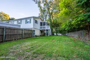 22 Dina Pl, Jackson, NJ 08527 - Photo 5