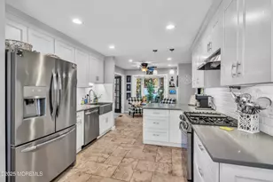 1 Sun Hollow Rd, Howell Township, NJ 07731 - Photo 9