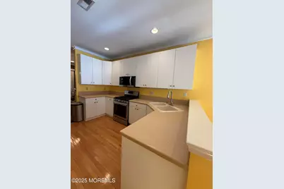 4 Pine Tree Terrace, Holmdel, NJ 07733 - Photo 9