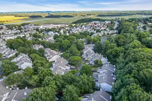 75 Woodmere Dr, Sayreville, NJ 08859 - Photo 45