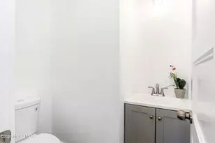 166 N Lehigh Ave, Cranford Township, NJ 07016 - Photo 23