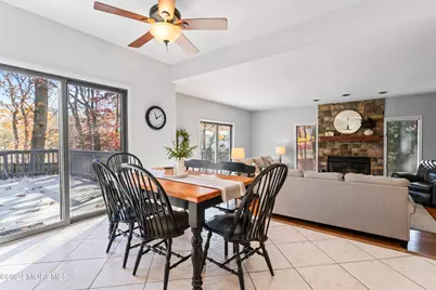 88 Windsor Drive, Eatontown, NJ 07724 - Photo 13