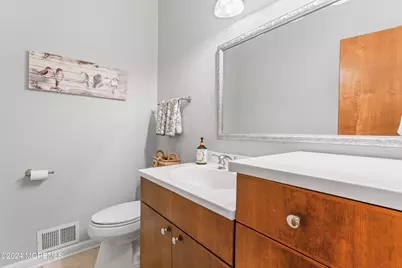 88 Windsor Drive, Eatontown, NJ 07724 - Photo 25