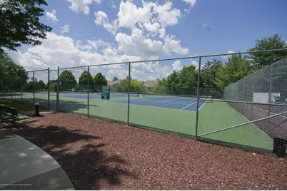 33 Tulip Lane, Freehold, NJ 07728 - Photo 23