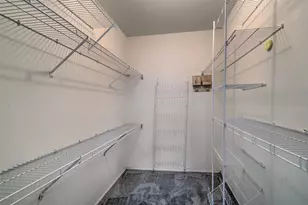 33 Tulip Ln, Freehold, NJ 07728 - Photo 13