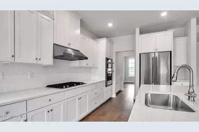 7100 Prospect Avenue, Atlantic Highlands, NJ 07716 - Photo 5