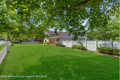 471 W Park Avenue, Oakhurst, NJ 07755 - Photo 33