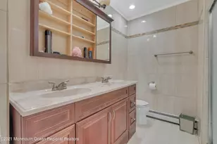 45 Roslyn Ct, Long Branch, NJ 07740 - Photo 23