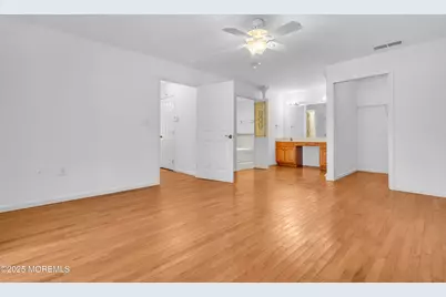 547 S Cincinnati Avenue, Egg Harbor City, NJ 08215 - Photo 25