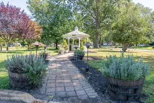 4 California Dr, Whiting, NJ 08759 - Photo 23