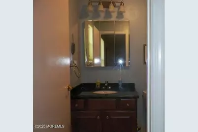 1 Carnaby Close #1000, Freehold, NJ 07728 - Photo 9