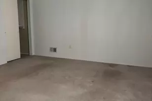 1 Carnaby Close, Freehold, NJ 07728 - Photo 11