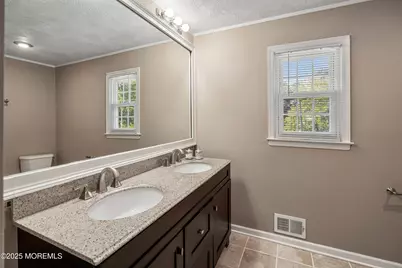 9 Donald Avenue, Kendall Park, NJ 08824 - Photo 27