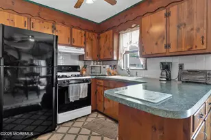 224 Tiller Ave, Beachwood, NJ 08722 - Photo 7