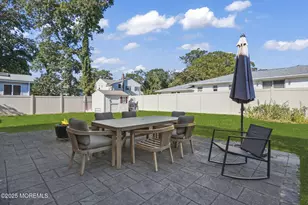 227 Chatham Ave, Oakhurst, NJ 07755 - Photo 5