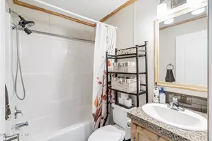 32 Bayshore Mobile Manor, Hazlet Township, NJ 07730 - Photo 7