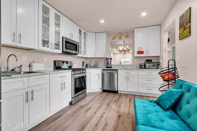 636 Patriots Way, Lakewood, NJ 08701 - Photo 7