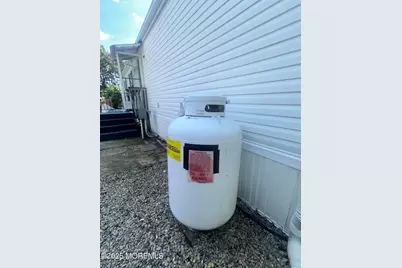 444 Jefferson Street, Eatontown, NJ 07724 - Photo 13