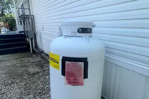 444 Jefferson St, Eatontown, NJ 07724 - Photo 13