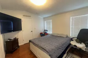 444 Jefferson St, Eatontown, NJ 07724 - Photo 19