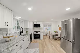 24381 W Main St, Columbus, NJ 08022 - Photo 11