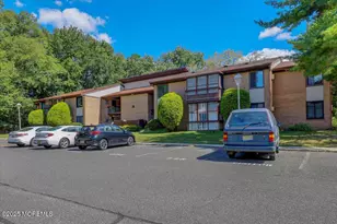 29 Meadow Green Cir, Manalapan Township, NJ 07726 - Photo 25