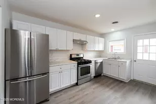 11 La Terraza Dr, Toms River Township, NJ 08757 - Photo 7