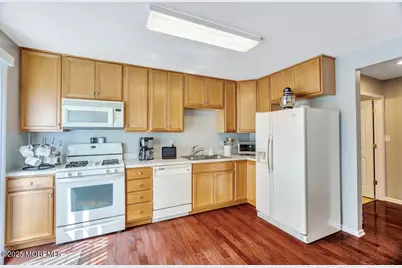 224 Brookfield Drive, Jackson, NJ 08527 - Photo 9