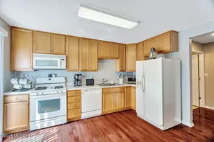 224 Brookfield Dr, Jackson, NJ 08527 - Photo 9